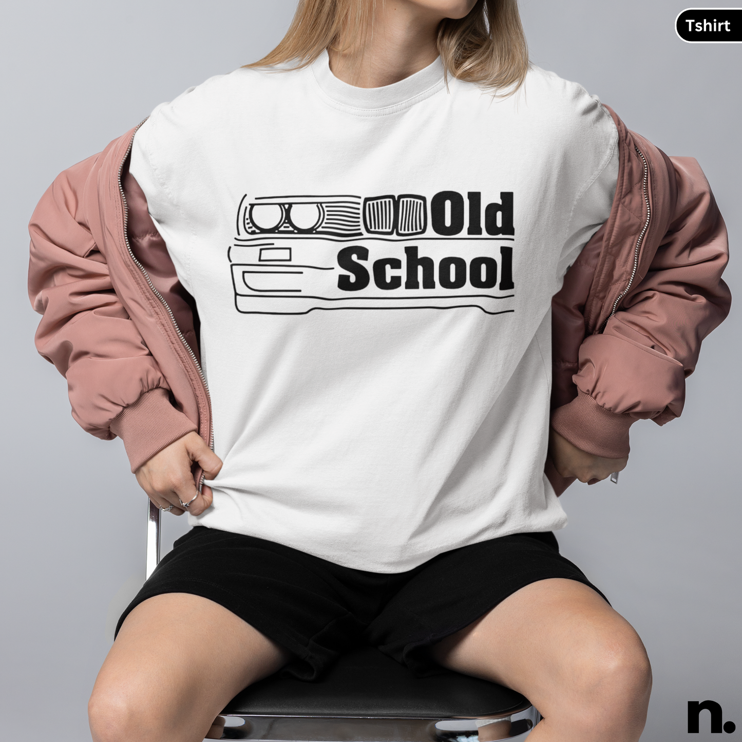 Outline T-Shirt - Old School Bimmer
