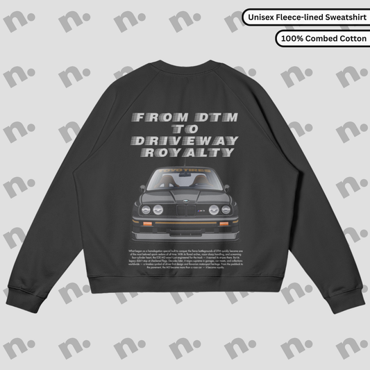 From DTM to Driveway Royalty E30 Fleece-Lined Sweatshirt – Motorsport-inspired sweatshirt with a fleece interior and iconic E30 design.


